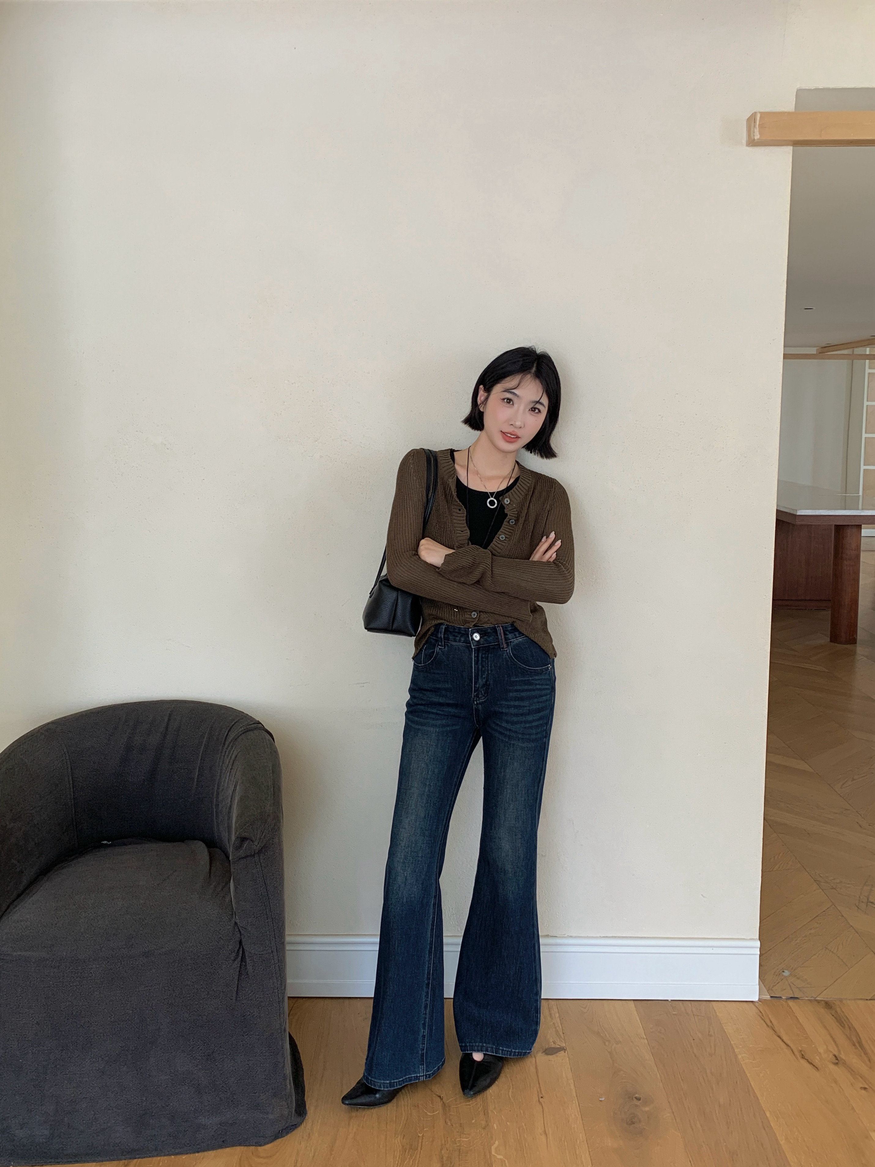 蓝灰四面弹韩系范复古松弛感百搭修饰腿型搭配复古皮牌质感喇叭牛仔裤